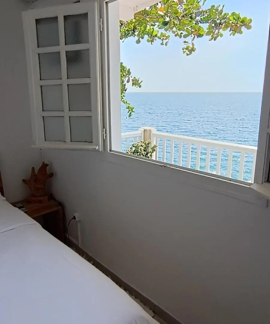 Clemara Evasion Aparthotel Schoelcher